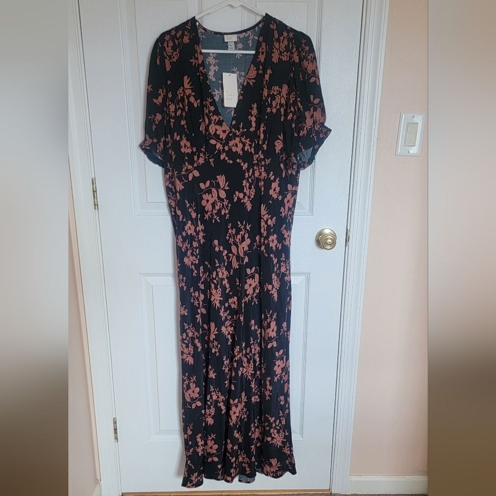 Floral Black and Pink Maxi Dress NWTS SIZE Xl